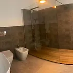 Homey I Palazzo Venezian * 的里雅斯特