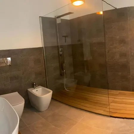 Palazzo Venezian 5 * Trieste