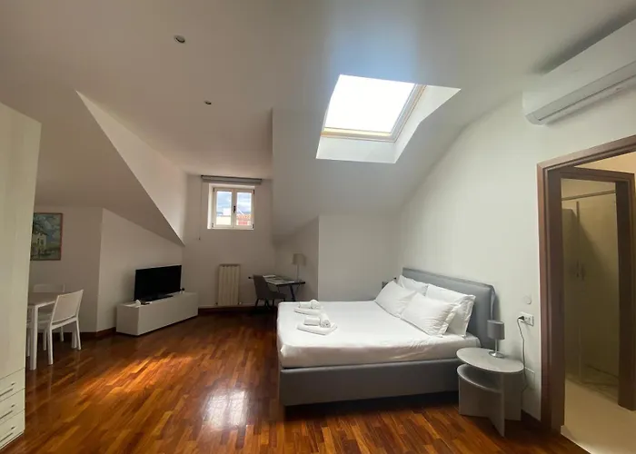 Daire Homey I Palazzo Venezian Trieste